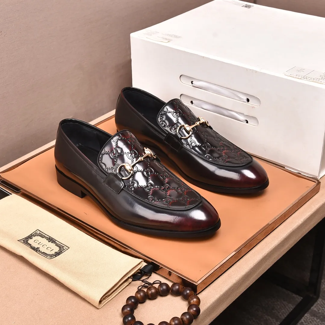 Men's shoes💰540📛📛Original (water-dyed cowhide) Gucci GUCCI official website formal shoes🌀 Italian🇮🇹imported cowhide➕top imported water-dyed cowhide lining💋Finely handmade original bottom, the real thing looks better when photographed in person Standard size 38-44